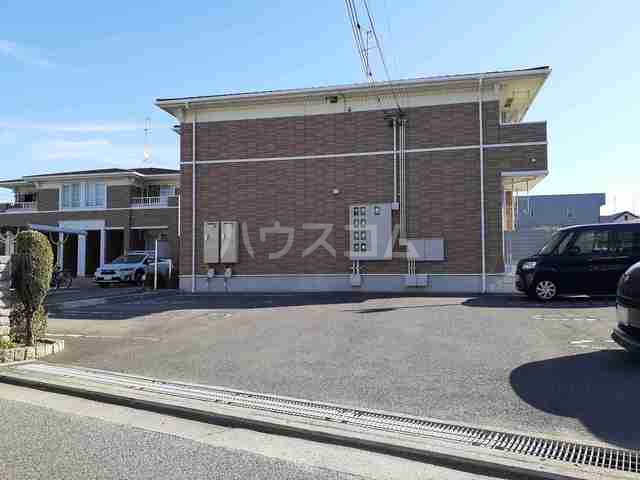 14/20 駐車場