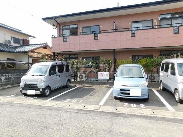 14/20 駐車場