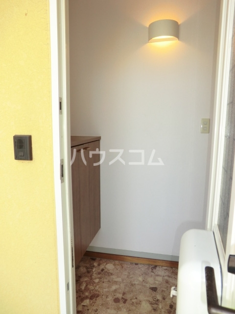 14/17 エントランス