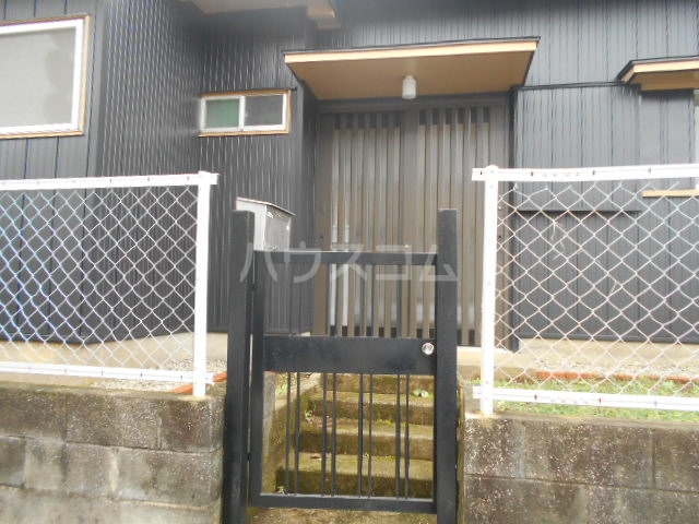 21/29 エントランス