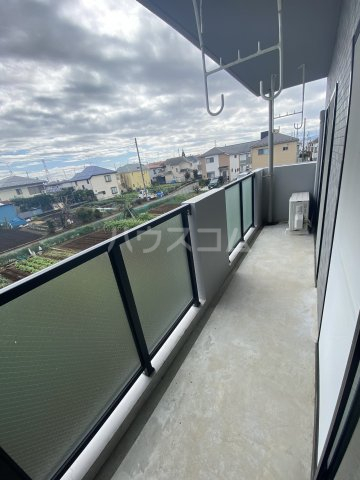 23/30 バルコニー
