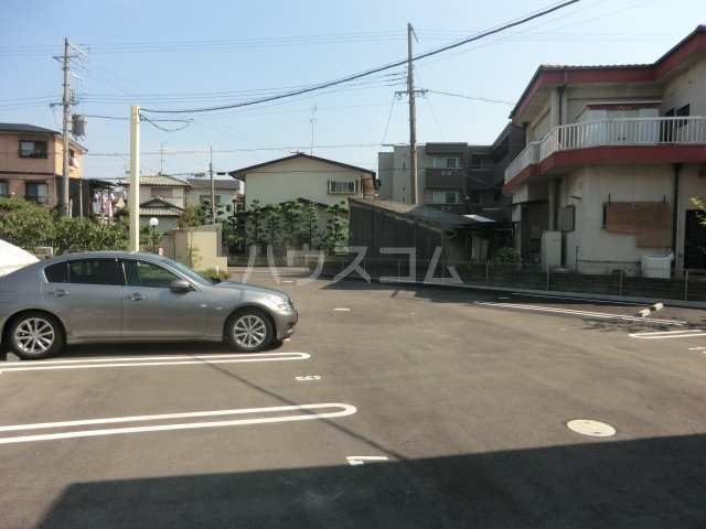 3/4 駐車場
