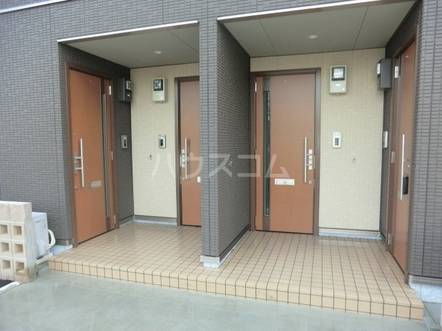 2/4 エントランス