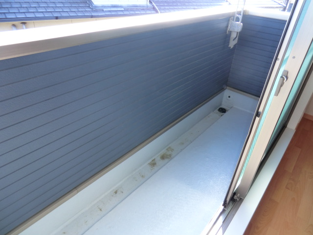 18/26 バルコニー