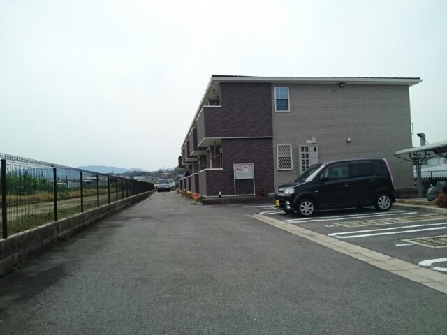 2/8 駐車場