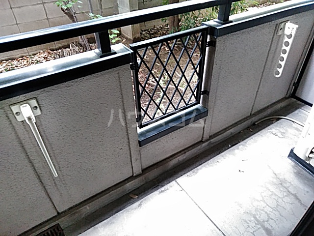 17/28 バルコニー
