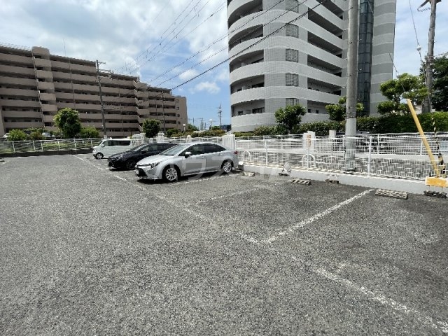 19/20 駐車場