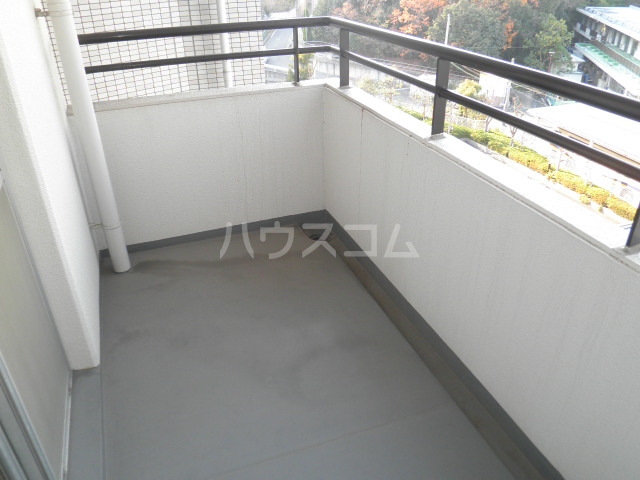 16/22 バルコニー