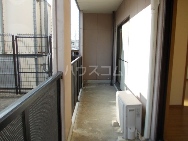 13/21 バルコニー