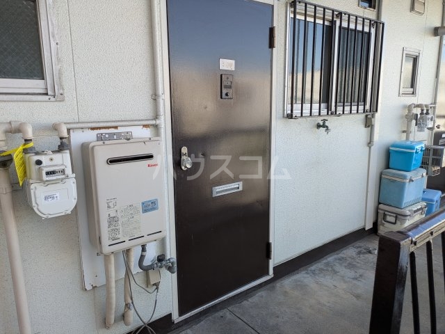 3/8 エントランス