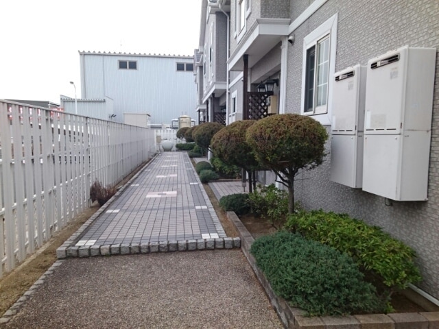 13/20 エントランス