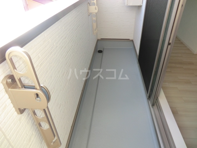 18/26 バルコニー