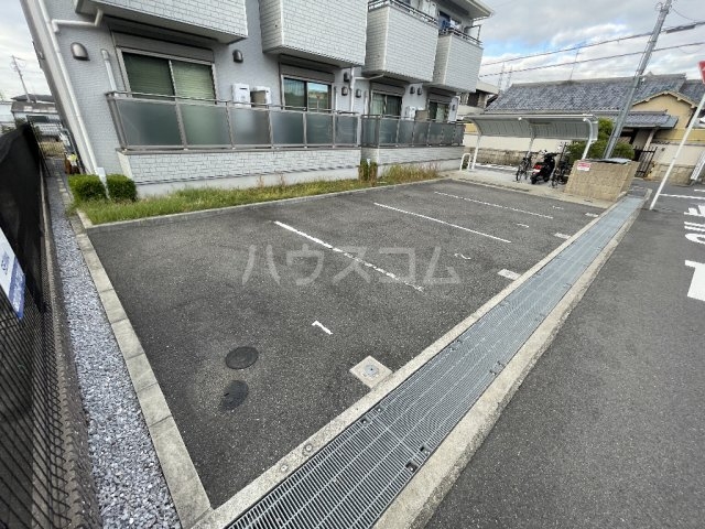 24/29 駐車場