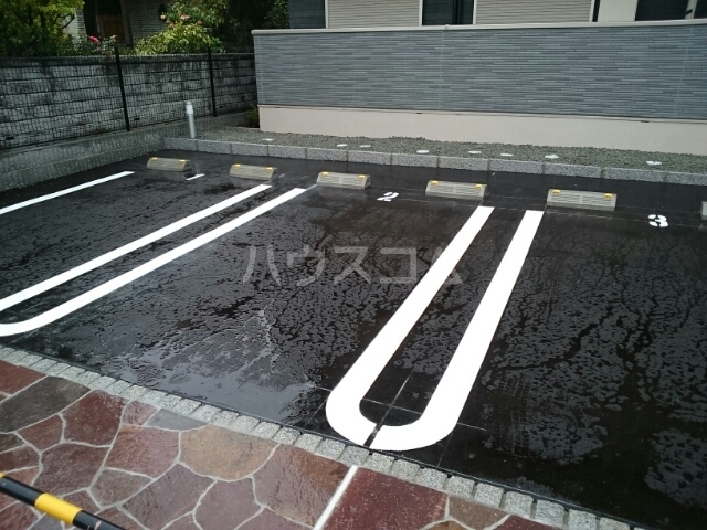 14/20 駐車場