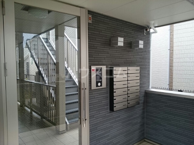 13/20 エントランス