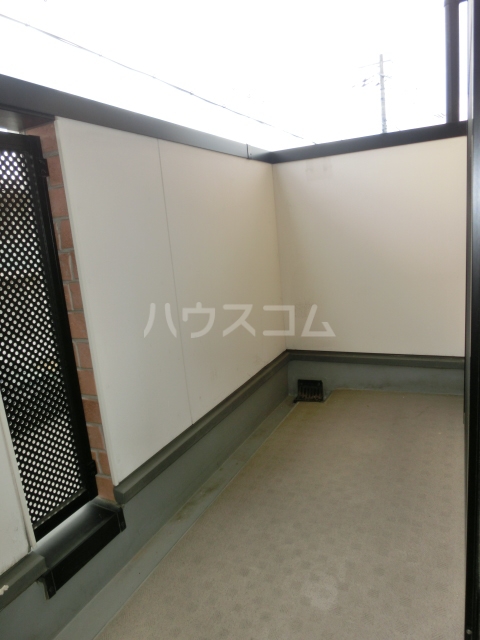 14/23 バルコニー