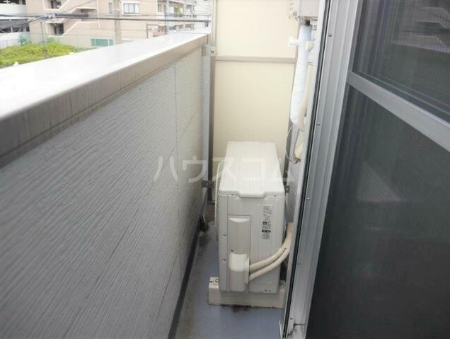 13/16 バルコニー