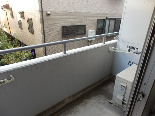 18/24 バルコニー