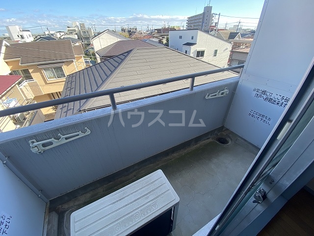 20/30 バルコニー
