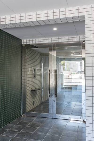 2/8 エントランス