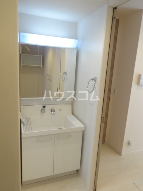 14/28 洗面