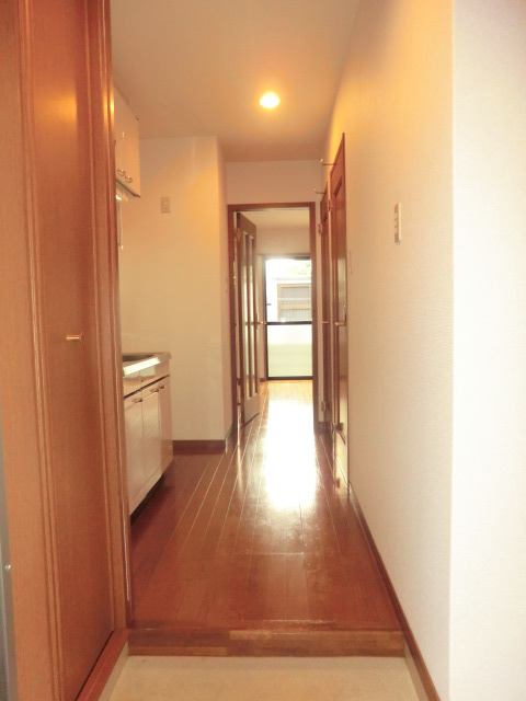 19/22 エントランス