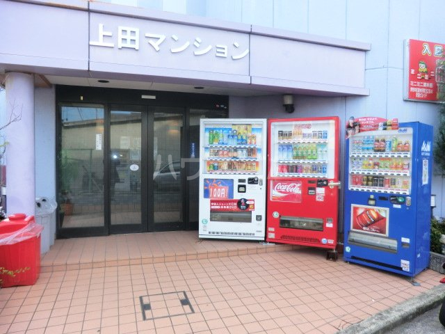 17/19 エントランス