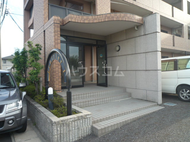 15/26 エントランス