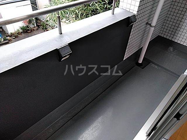 21/30 バルコニー