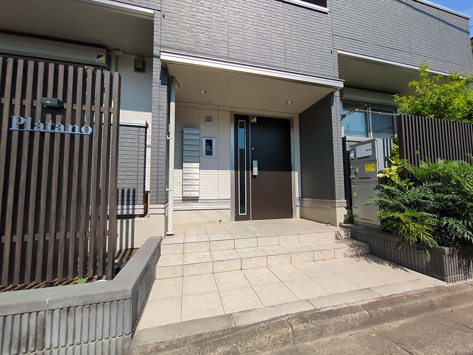 29/30 エントランス