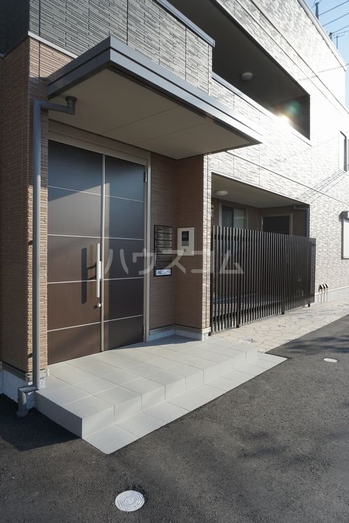 14/24 エントランス