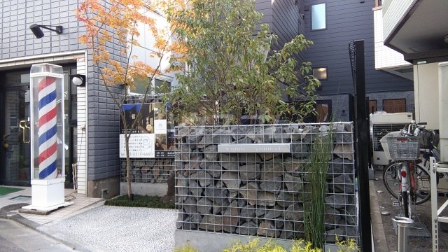 21/29 エントランス