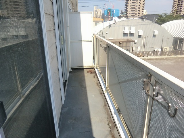 16/23 バルコニー