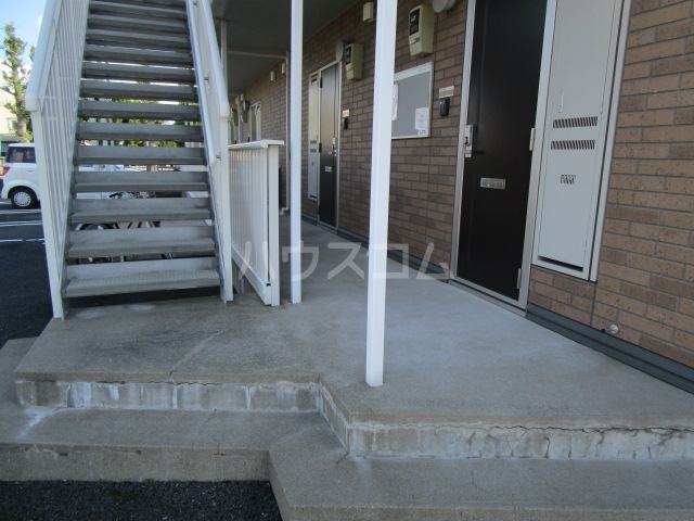 17/21 エントランス