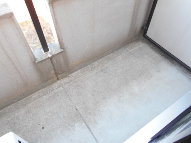 18/30 バルコニー