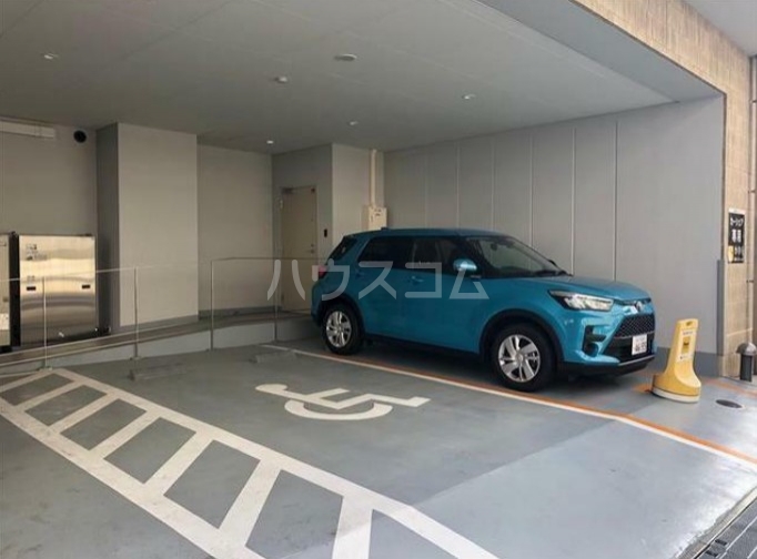 17/25 駐車場