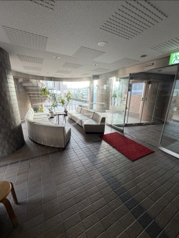 29/30 エントランス