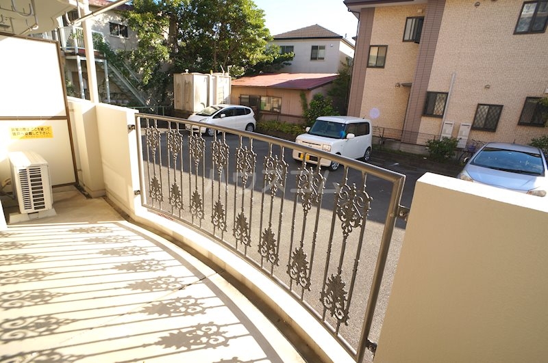 20/27 バルコニー