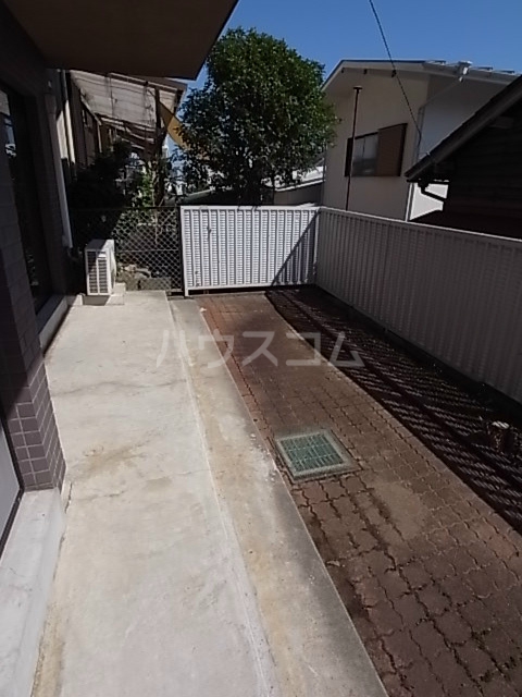 20/30 バルコニー