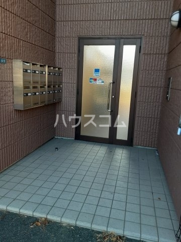 20/29 エントランス
