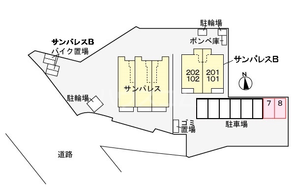 16/28 駐車場