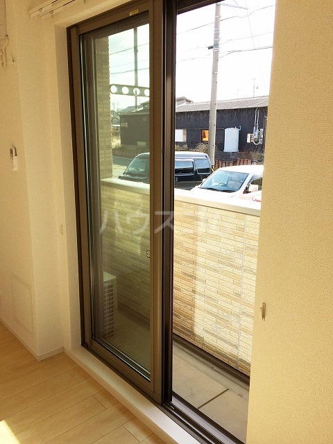 18/28 バルコニー