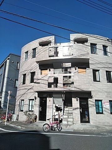 19/20 エントランス