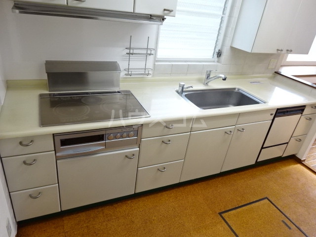 キッチン