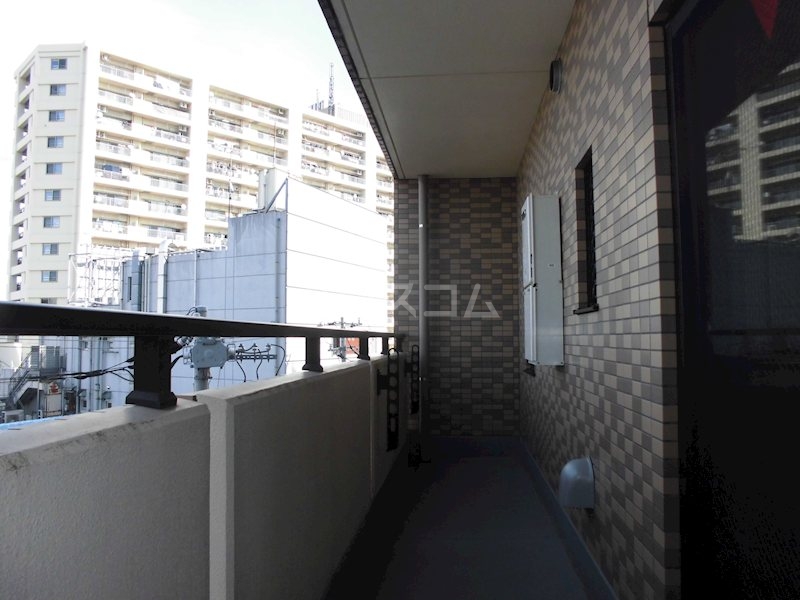 17/21 バルコニー