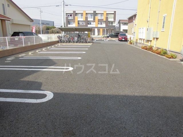 16/24 駐車場