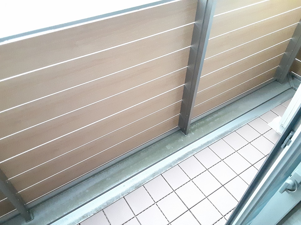 21/30 バルコニー