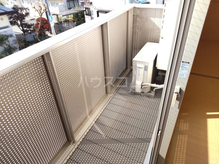13/23 バルコニー