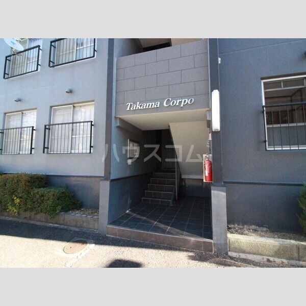 16/18 エントランス