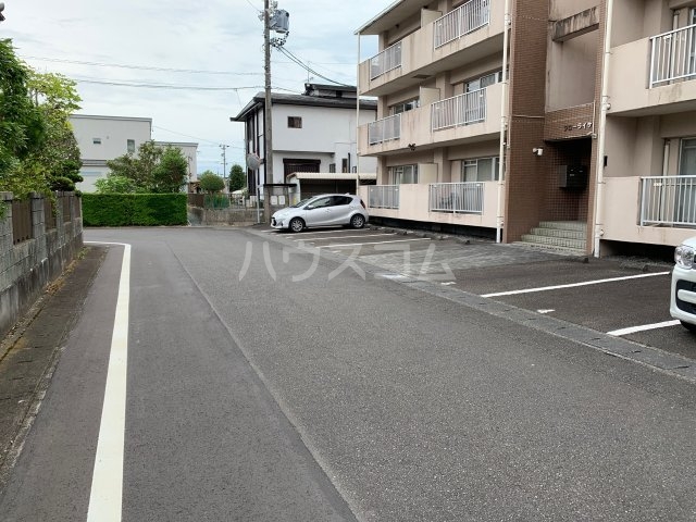 3/5 駐車場